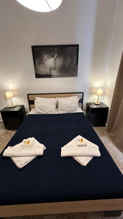 Patras Golden Suite Екстер'єр фото