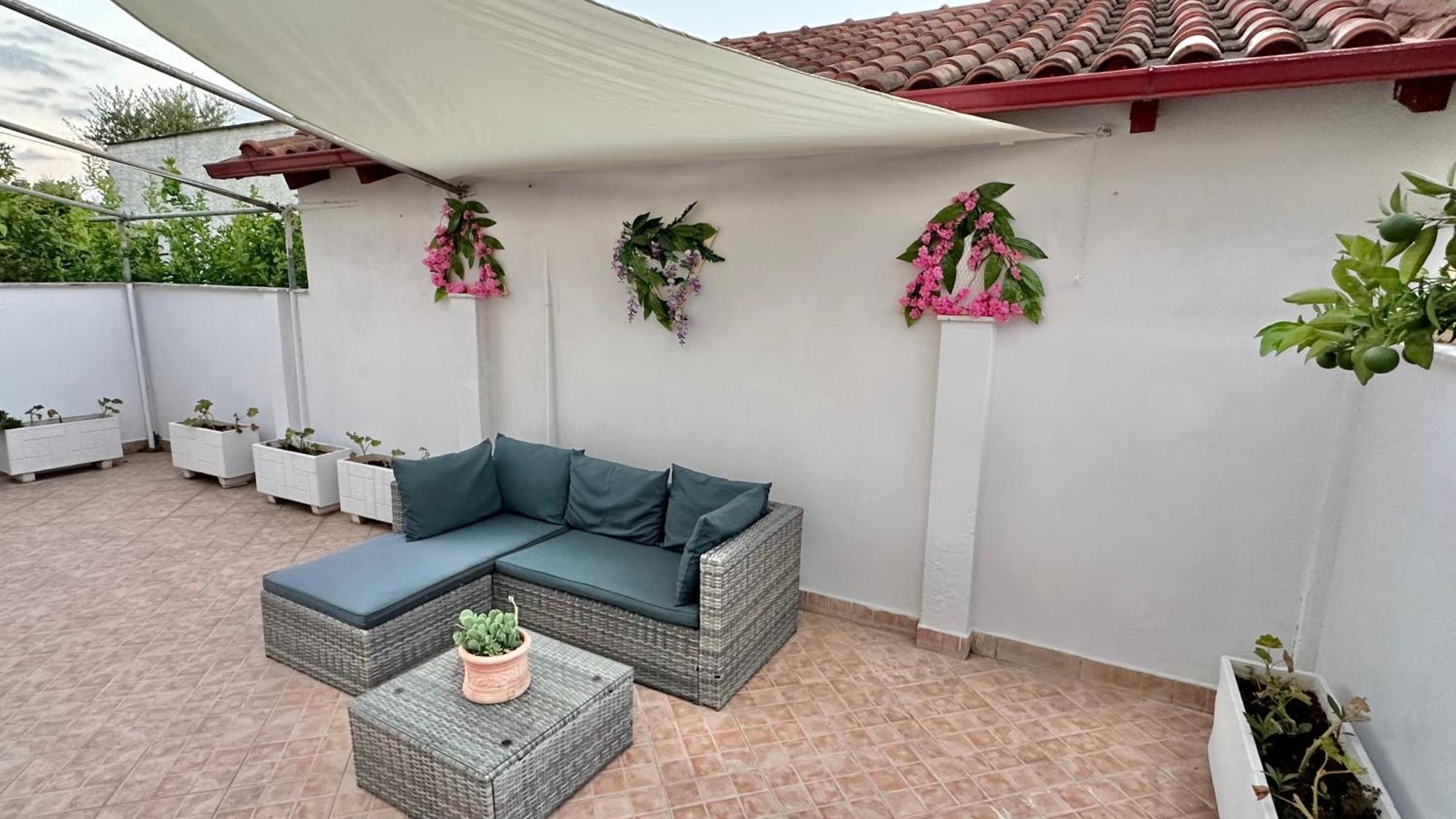 Patras Golden Suite Екстер'єр фото